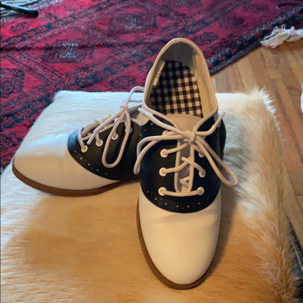 Predictions women's saddle oxford shoes